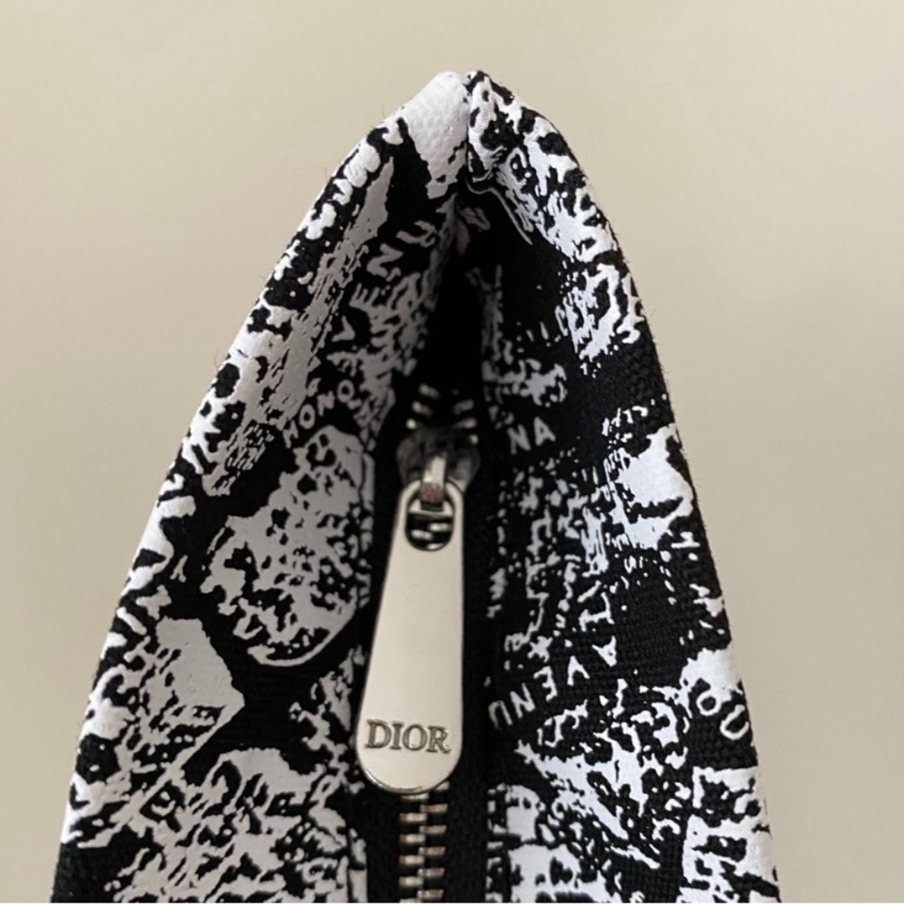 Brand New Christian Dior Black White Paris Map Print Cosmetic Bag Makeup Pouch - Picture 9 of 12